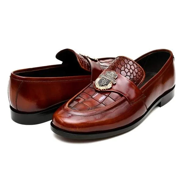 MAJESTIC MILD: COFFEE LEATHER LOAFERS (SR BRN 02)